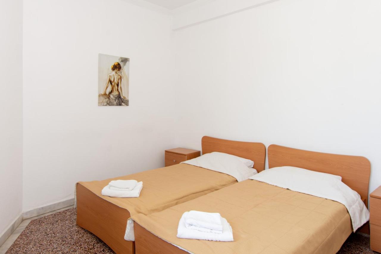 Karagiannis Aparthotel Keramoti  Exteriör bild